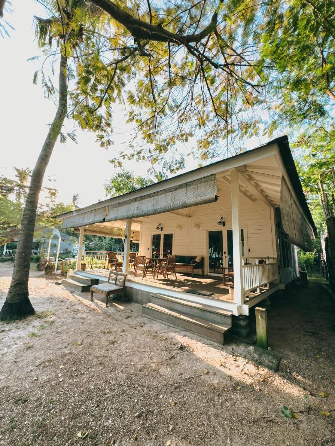 Vayam Boutique Resort Gili Asahan Kültér fotó