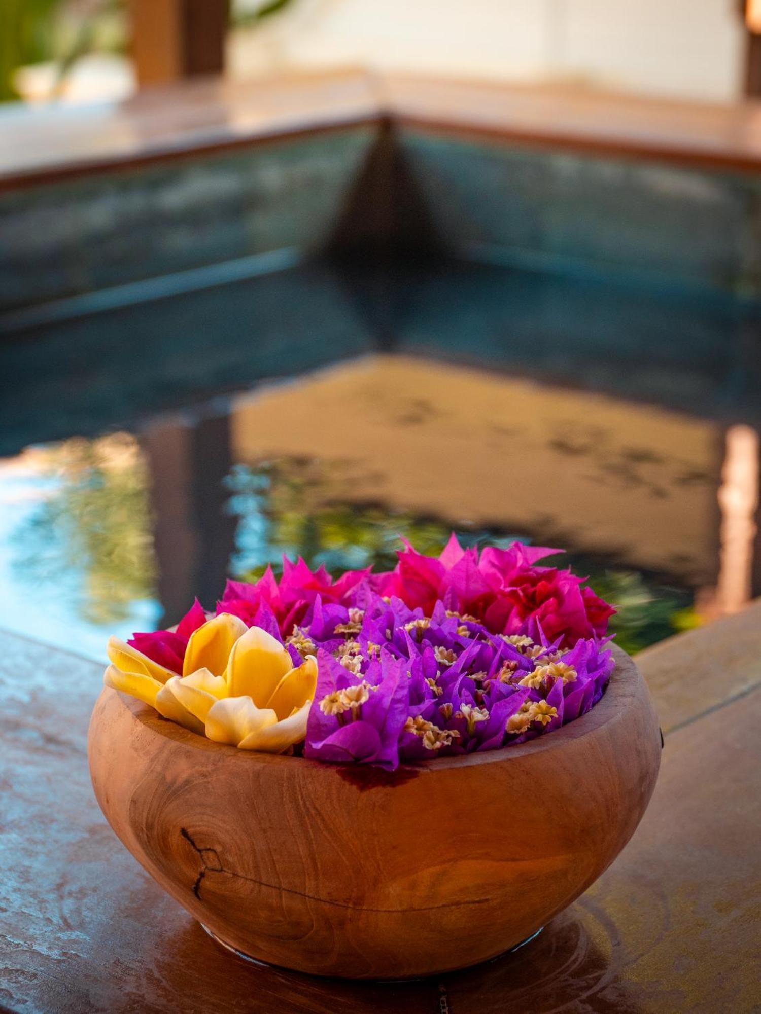 Vayam Boutique Resort Gili Asahan Kültér fotó