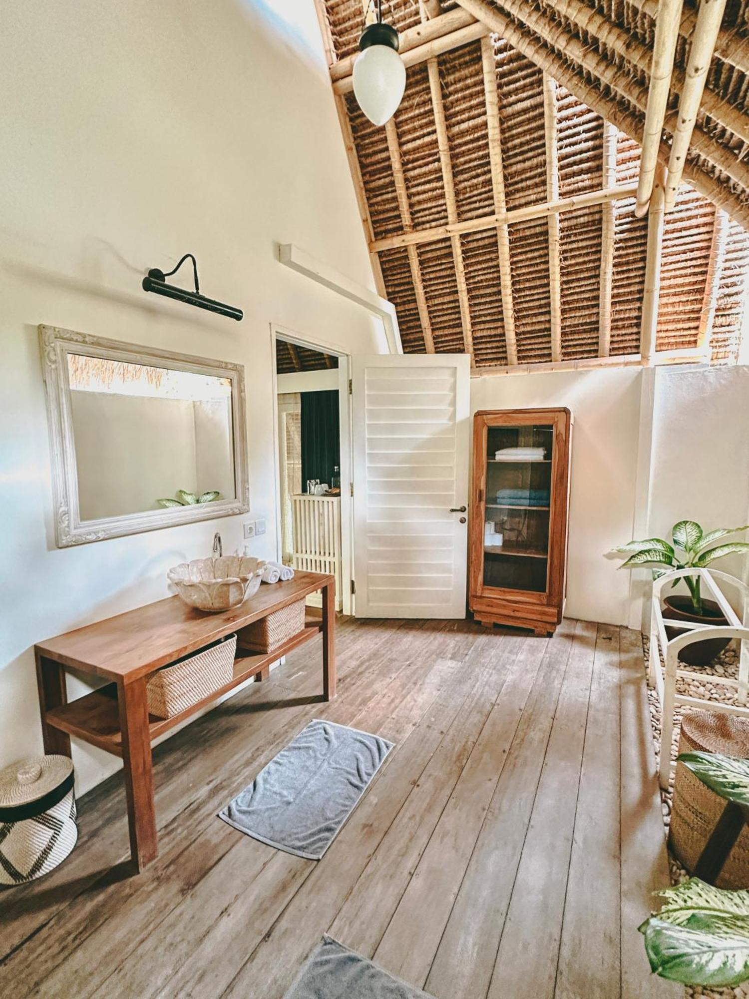 Vayam Boutique Resort Gili Asahan Kültér fotó